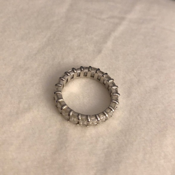 Authentic white gold and emerald baguette eternity - Picture 5 of 5